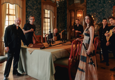 Emi Ferguson & Ruckus "Fly the Coop": Bach Sonatas and Preludes